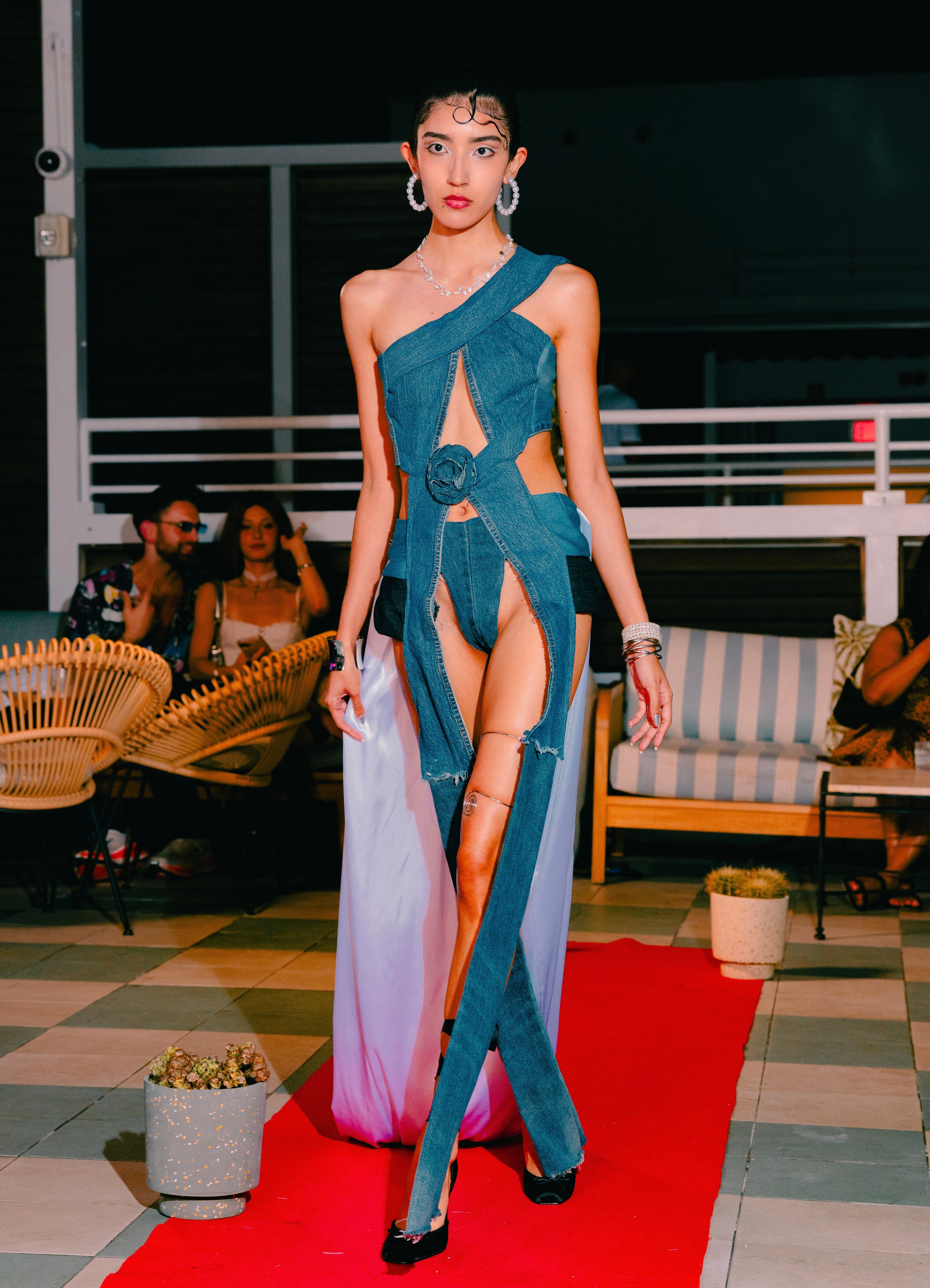 exposé No. 1 - deconstructed dress