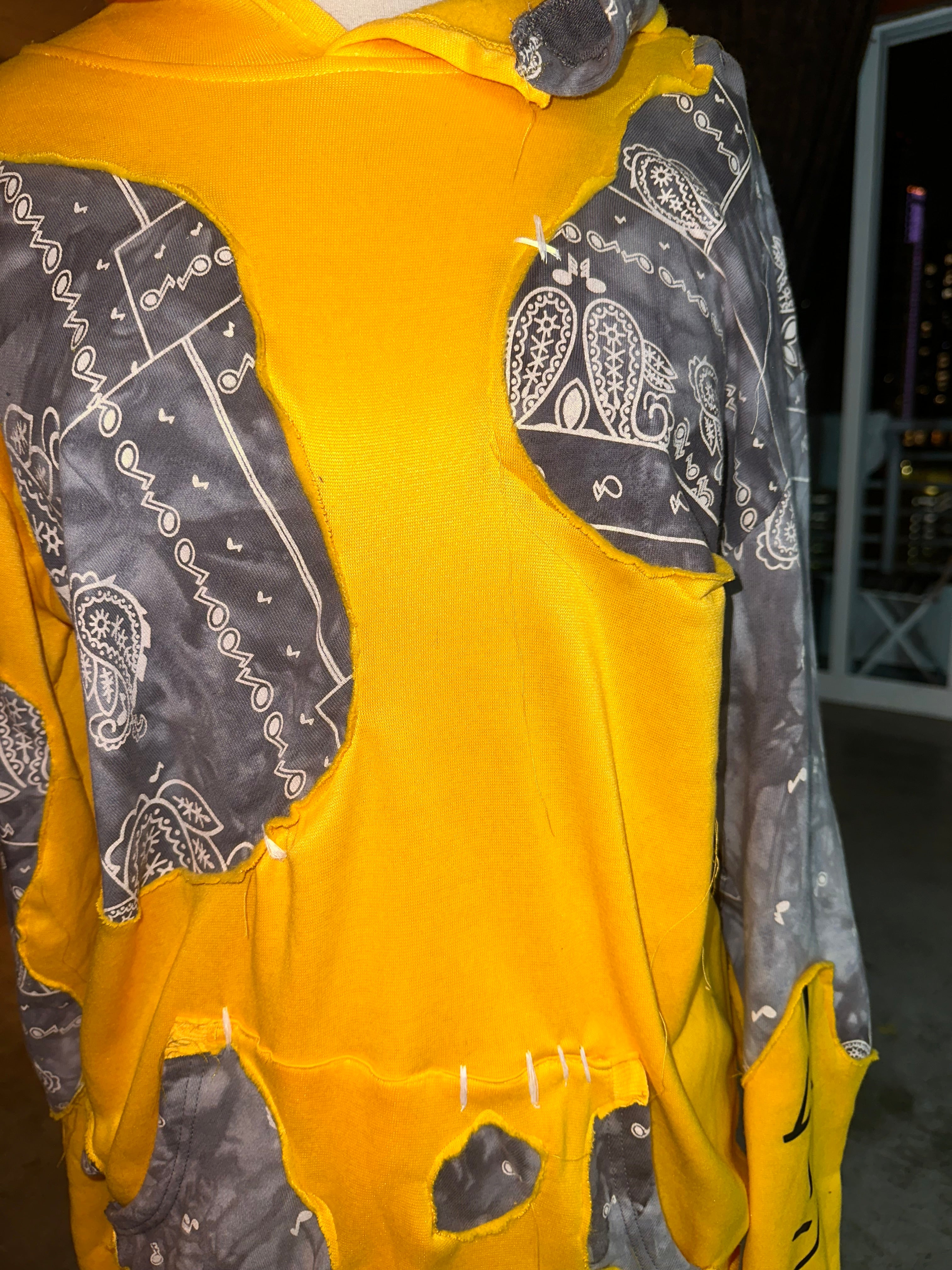 yellow | hoodie