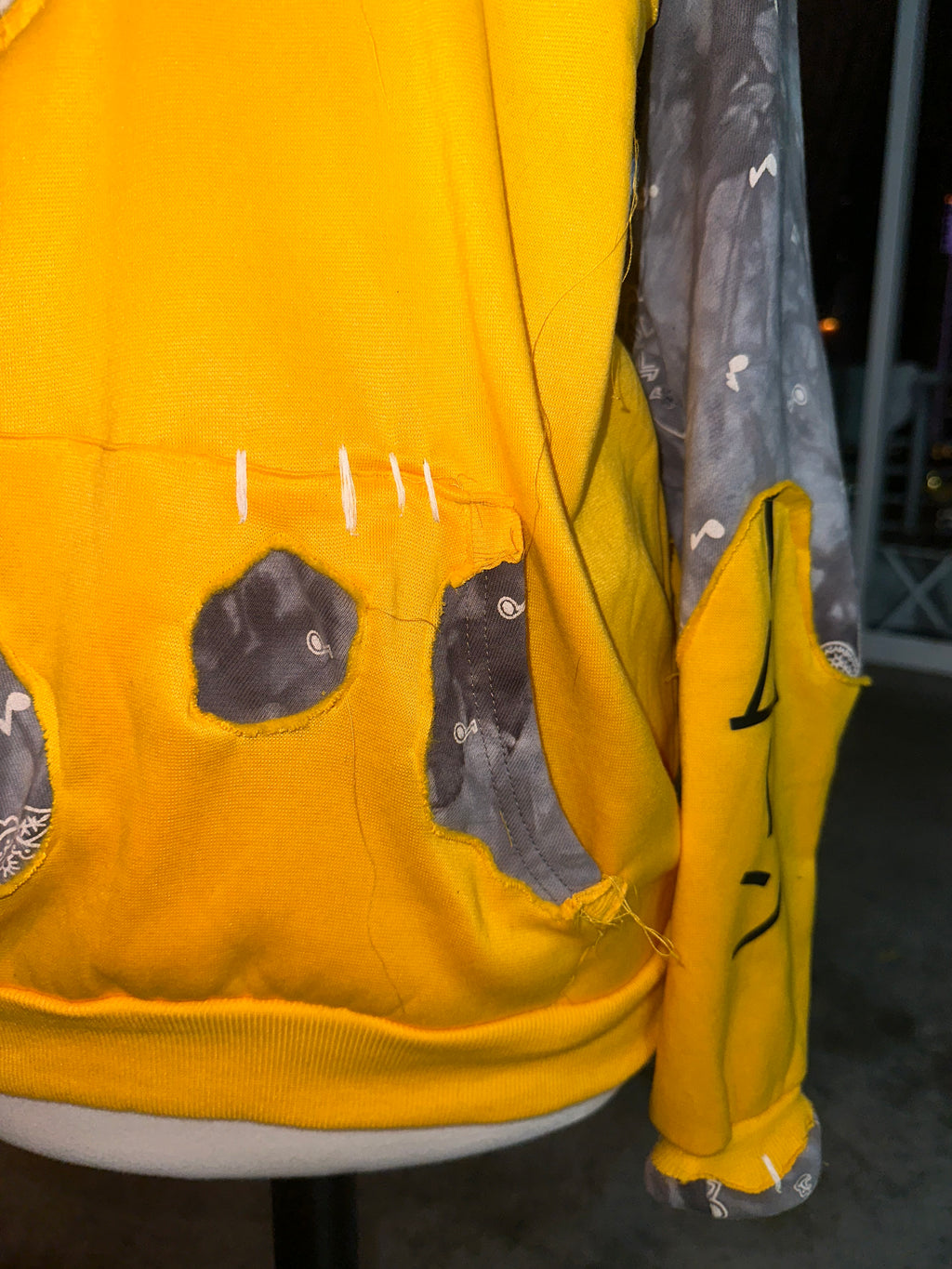 yellow | hoodie