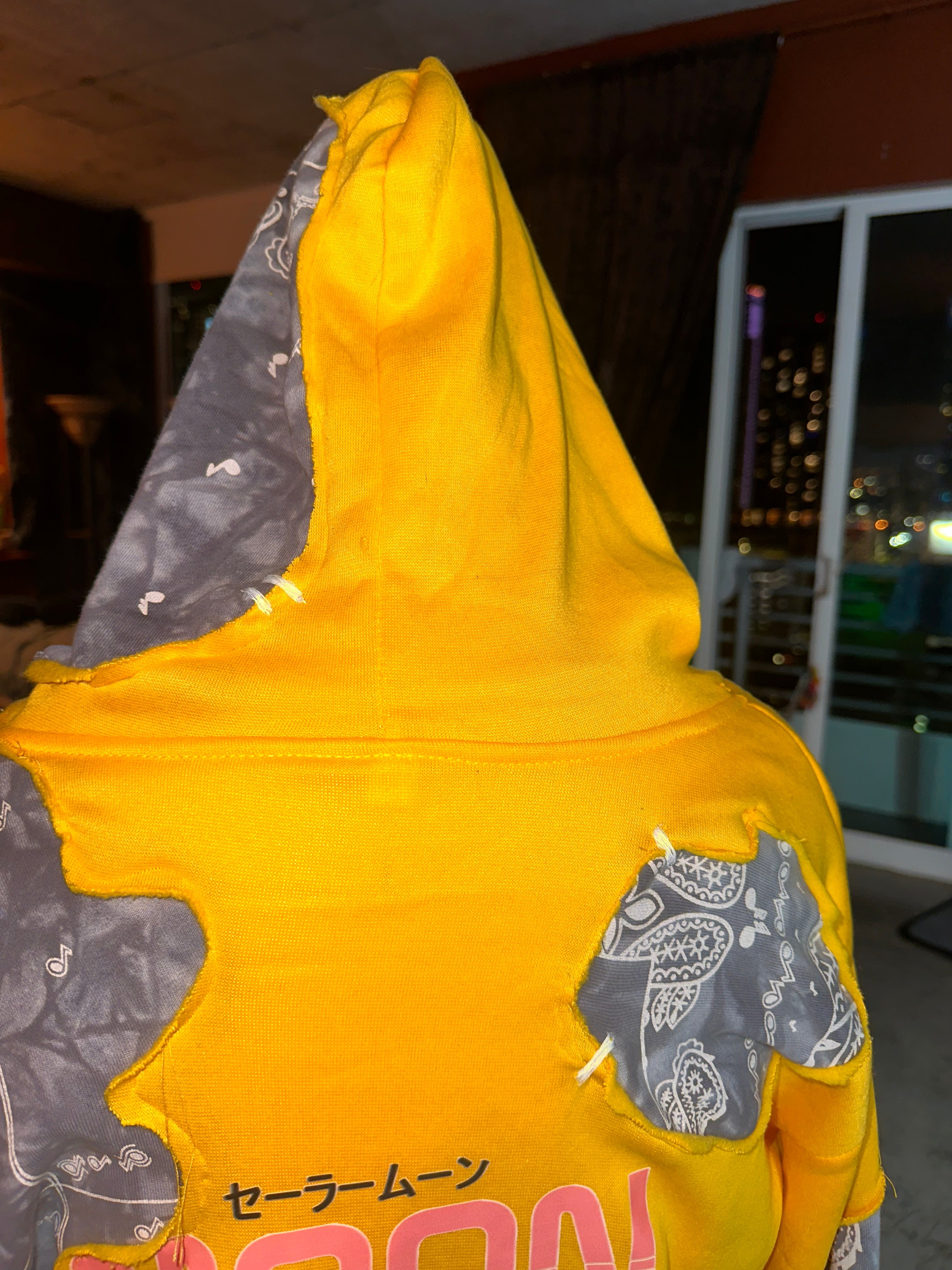 yellow | hoodie